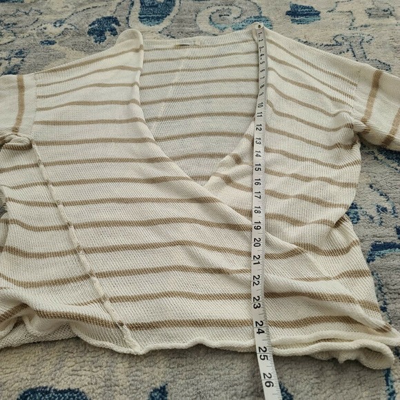 Krista Larson Cardigan Sweater White Tan Stripe Oversized Lagenlook Asymmetric - Picture 11 of 11